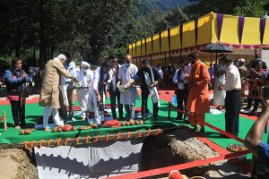 भारत सरकार ने अरुणाचल प्रदेश में 'परशुराम कुंड' विकसित करने का काम शुरू किया |_3.1