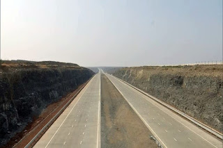 NHAI ने 105 घंटे में 75 किलोमीटर के मोटरवे के निर्माण का गिनीज वर्ल्ड रिकॉर्ड बनाया |_3.1