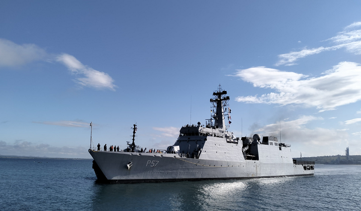 INS सुनयना का मोजाम्बिक में स्वागत, भारत और मोजाम्बिक के बीच बढ़ेगा समुद्री सहयोग