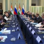 भारत–चीन संबंधों में नरमी: एससीओ शिखर सम्मेलन में प्रधानमंत्री मोदी और शी चिनफिंग की मुलाक़ात