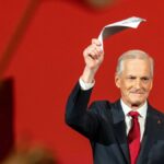 नॉर्वे के प्रधानमंत्री जोनास गहर स्टोर ने दूसरा कार्यकाल सुरक्षित कर लिया