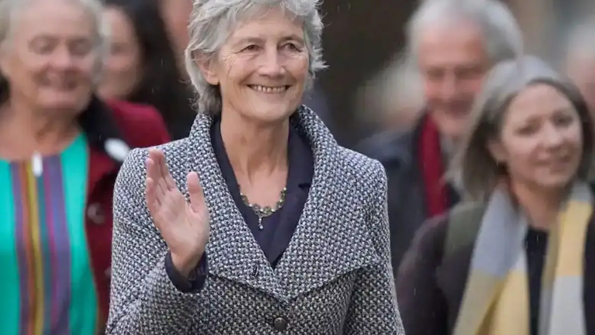 कैथरीन कॉनॉली बनीं आयरलैंड की 10वीं राष्ट्रपति