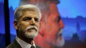 चेक गणराज्य के अरबपति पॉपुलिस्ट नेता आंद्रेज बाबिस ने दोबारा प्रधानमंत्री पद की शपथ ली