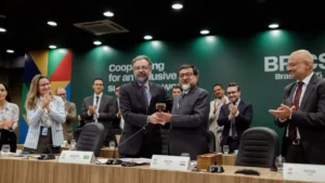 ब्राज़ील ने ब्रिक्स की अध्यक्षता भारत को सौंप दी