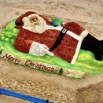 सैंड आर्टिस्ट सुदर्शन पटनायक ने विशाल सांता क्लॉज़ बनाकर वर्ल्ड रिकॉर्ड बनाया