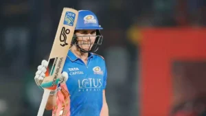 नेट साइवर ब्रंट ने रचा इतिहास, WPL में शतक लगाने वाली बनीं पहली खिलाड़ी