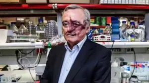 क्या सच में एक स्पेनिश वैज्ञानिक ने पैंक्रियाटिक कैंसर का इलाज ढूंढ लिया है?