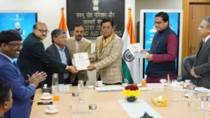 इस पोर्ट को स्वच्छता पखवाड़ा 2025 में साल का सबसे स्वच्छ पोर्ट चुना गया