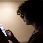 16 वर्ष से कम उम्र के बच्चों के लिए सोशल मीडिया पर प्रतिबंध लगाने वाला पहला यूरोपीय देश बना स्पेन