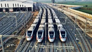 पीएम मोदी ने इस कॉरिडोर पर भारत के पहले नमो भारत आरआरटीएस का उद्घाटन किया