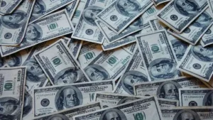 भारत के विदेशी मुद्रा भंडार 725.727 अरब डॉलर के रिकॉर्ड उच्च स्तर पर पहुंचे