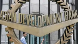 ADB ने वित्त वर्ष के लिए भारत की जीडीपी ग्रोथ का अनुमान बढ़ाकर 6.9 फीसदी किया
